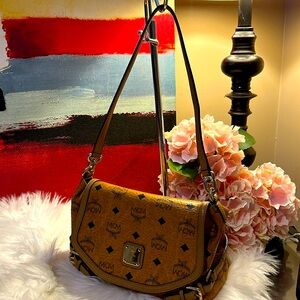 Mcm shoulder bag